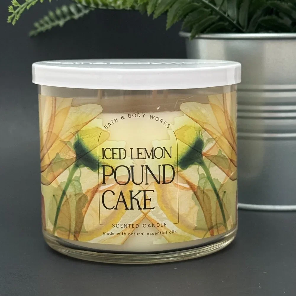 BBW Iced Lemon Pound Cake Bath & Body Works 3 Wick Candle